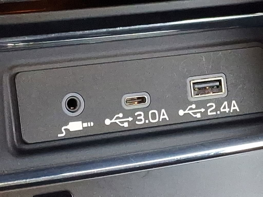 Certified 2025 Subaru Ascent Premium image 23