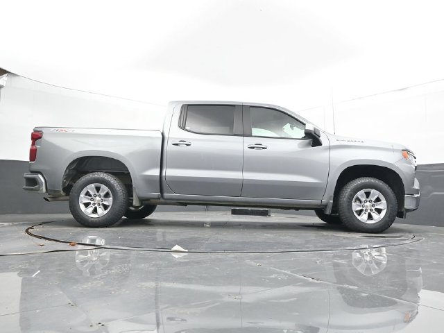 Used 2026 Chevrolet Silverado 1500 LT AWD/4WD image 47