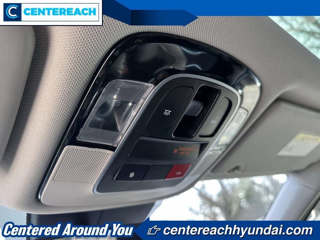 Used 2023 Hyundai Tucson Limited AWD/4WD image 32