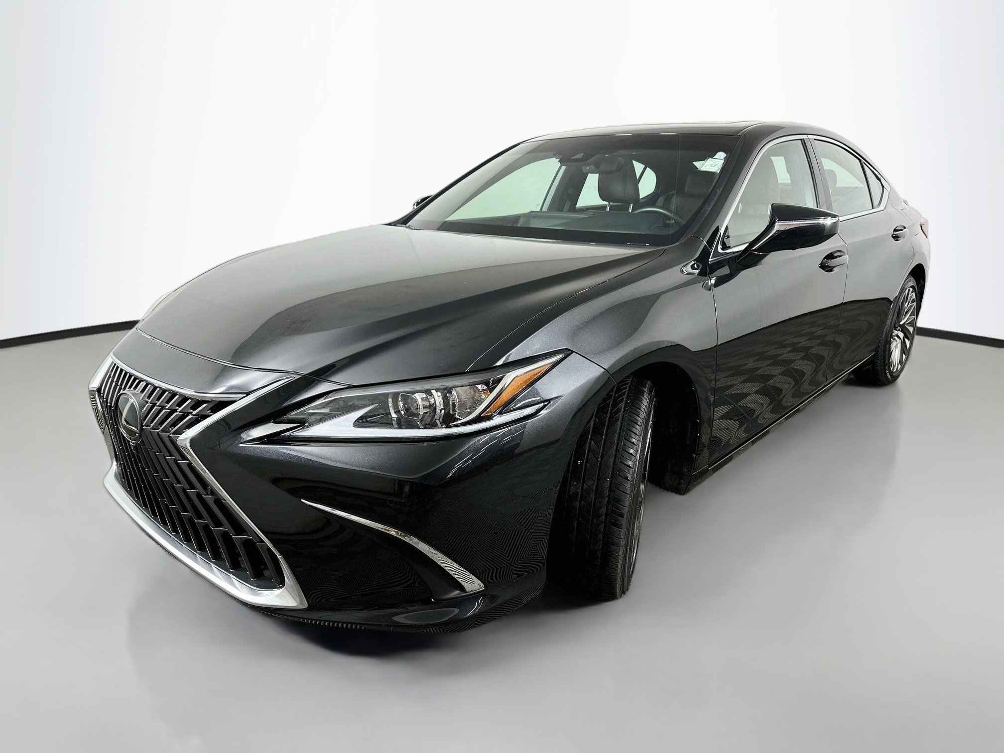 Certified 2025 Lexus ES 300h w/ Accessory Package (Z2) FWD image 3