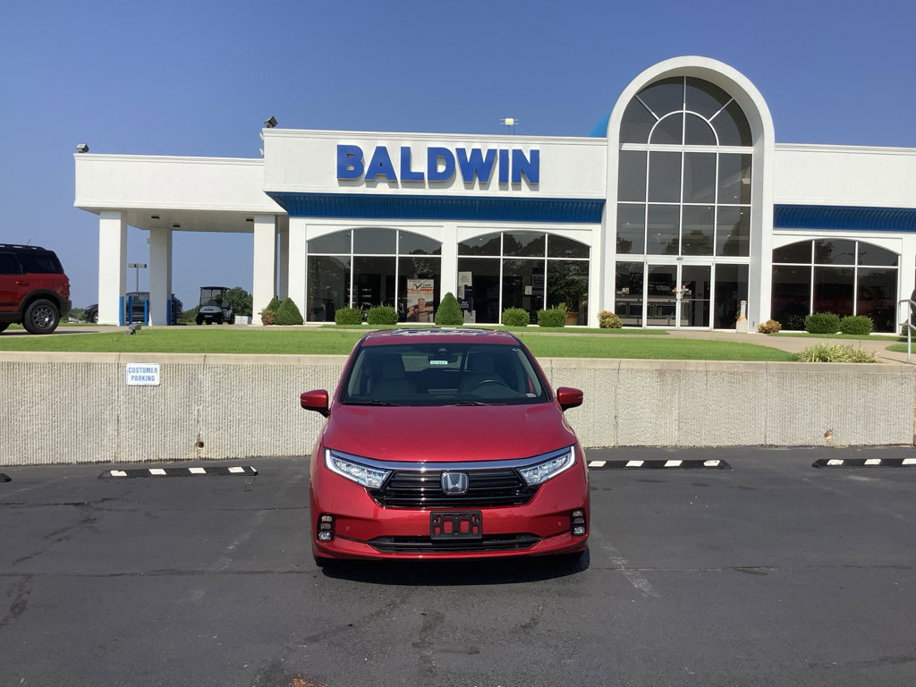 Used 2023 Honda Odyssey Elite image 2