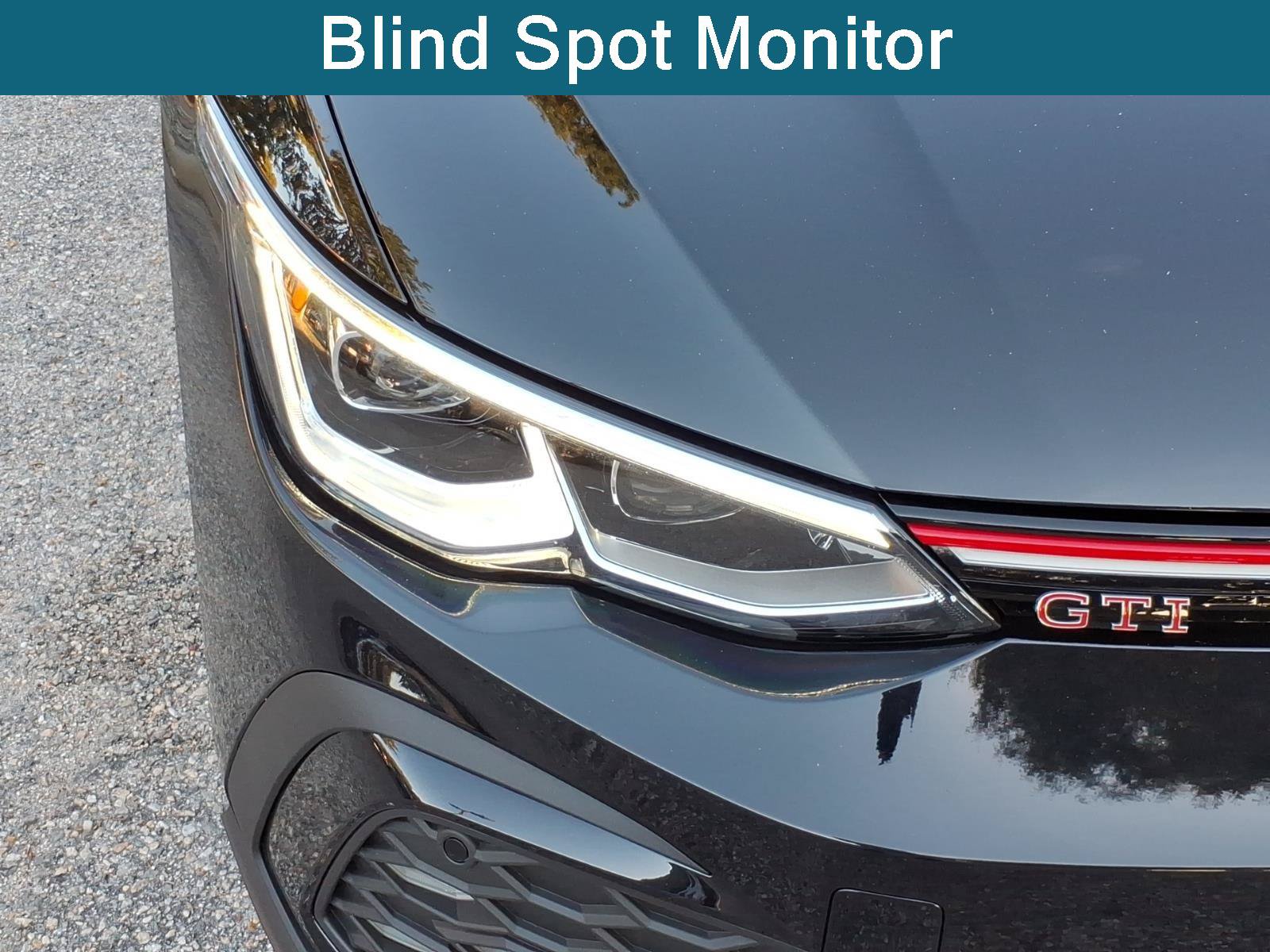 Used 2024 Volkswagen GTI SE FWD image 6