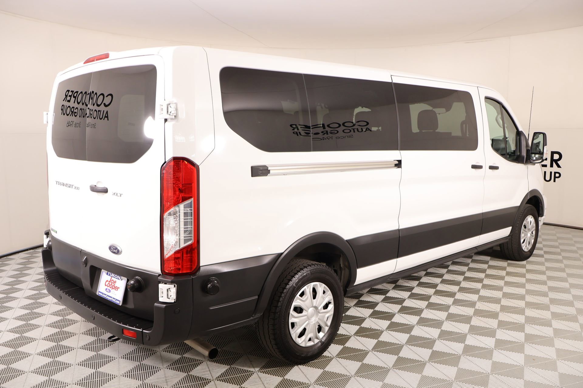 Used 2024 Ford Transit 350 XLT image 19