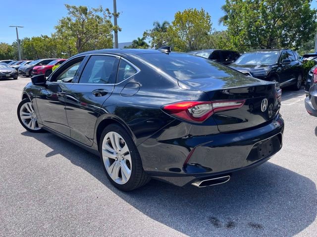 Used 2023 Acura TLX w/ Technology Package FWD image 4