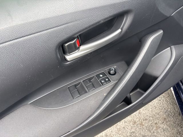 Used 2020 Toyota Corolla LE image 34