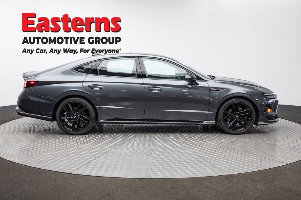 Used 2024 Hyundai Sonata N Line image 4