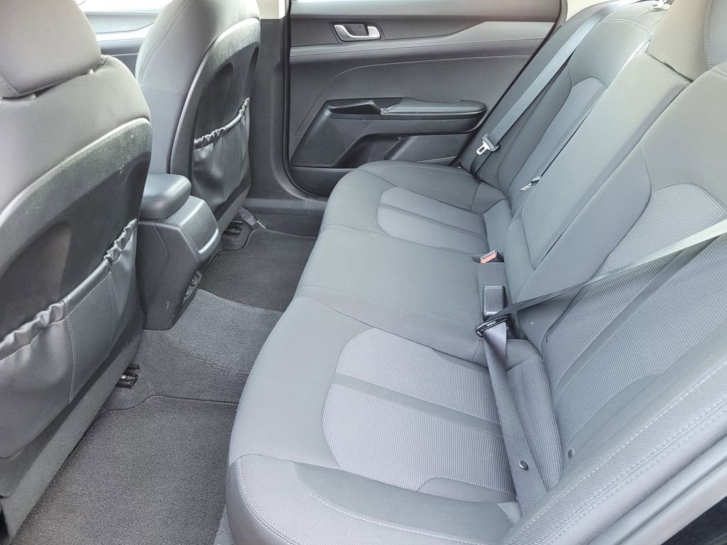 Used 2023 Kia K5 LXS image 10