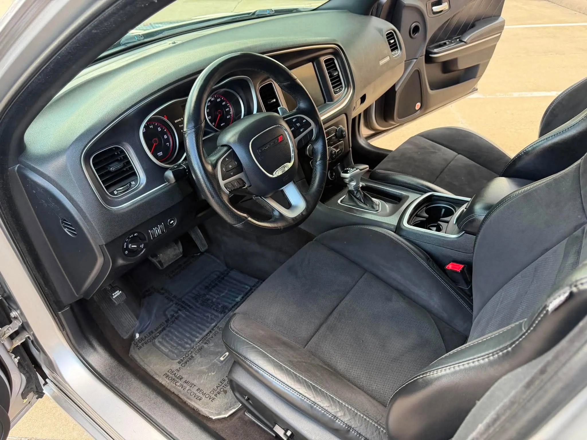 Used 2016 Dodge Charger R/T RWD image 23