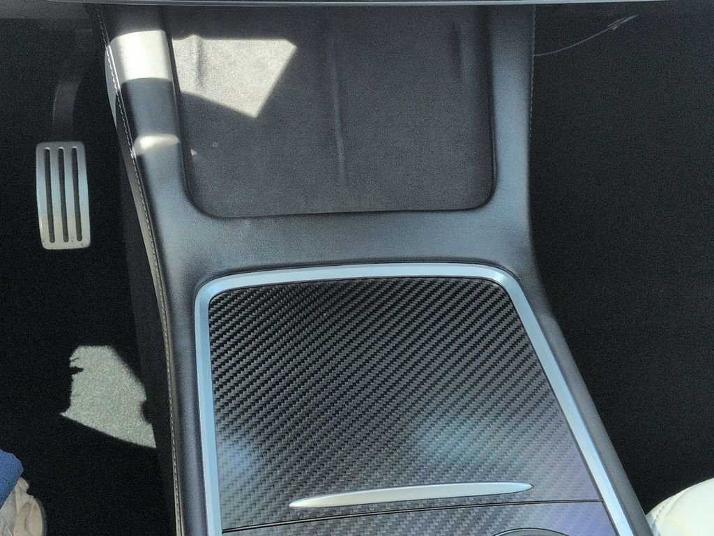 Used 2022 Tesla Model Y Performance image 24