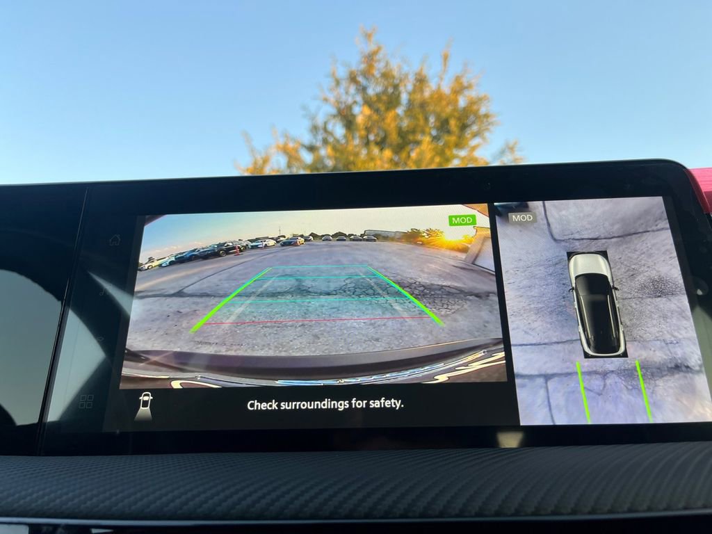 New 2026 Nissan Kicks SR w/ Cold Weather Package image 9