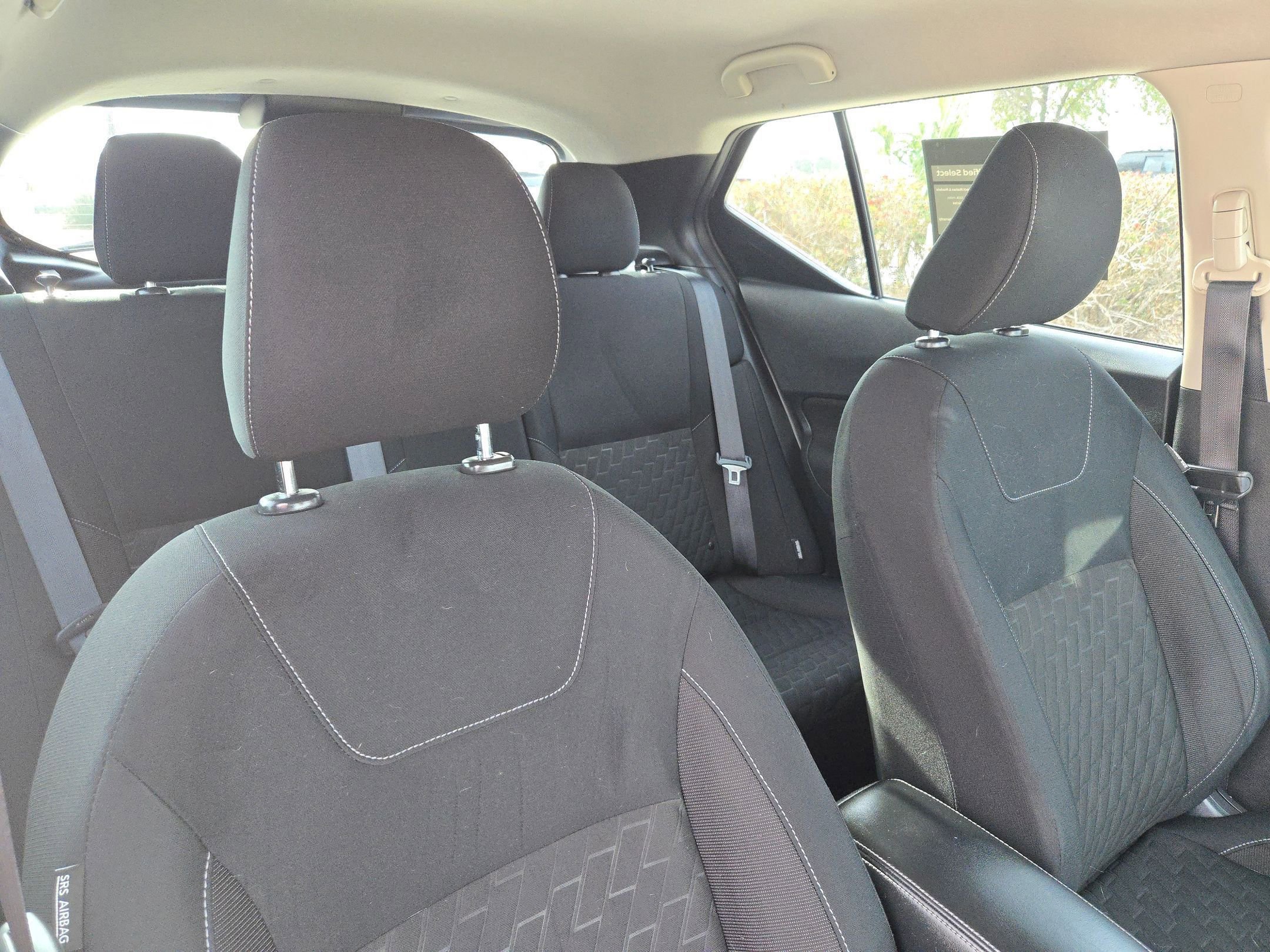 Used 2023 Nissan Kicks SV image 29