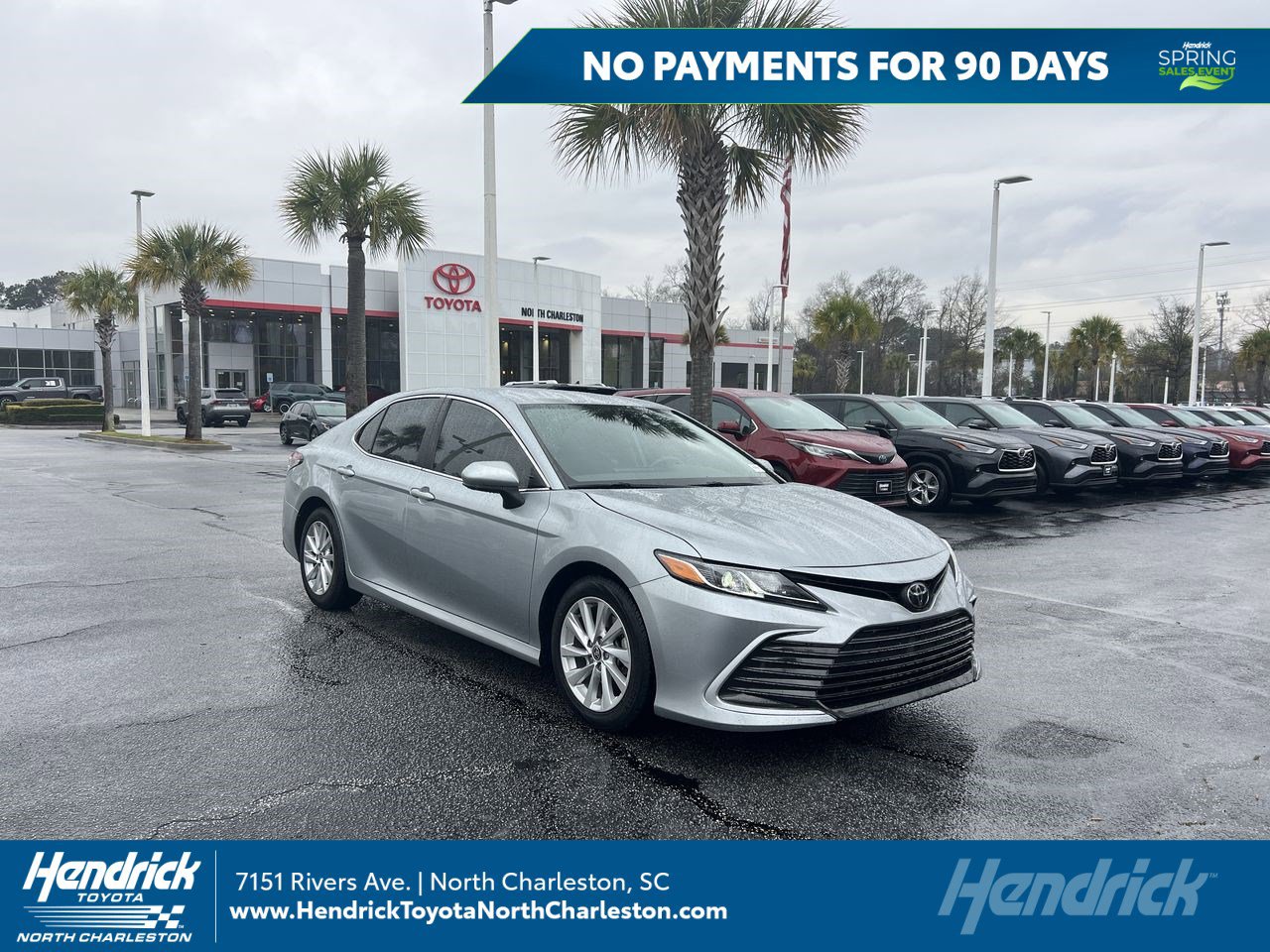 Used 2023 Toyota Camry LE image 1