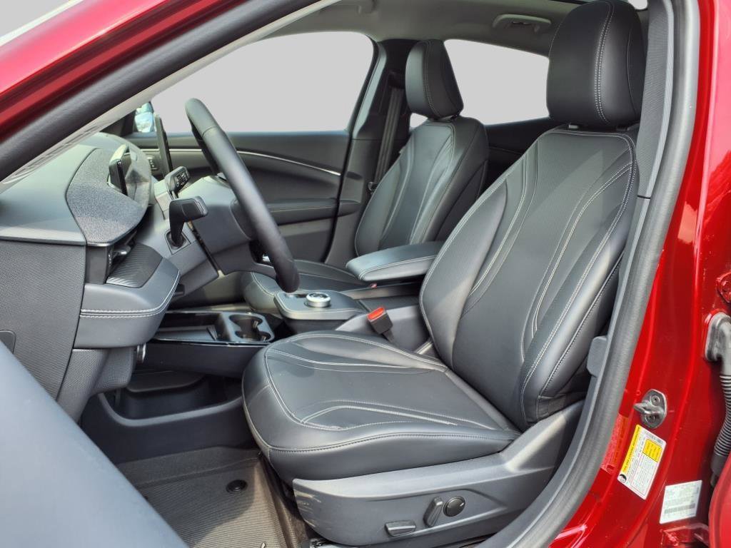 Used 2024 Ford Mustang Mach-E Premium image 10