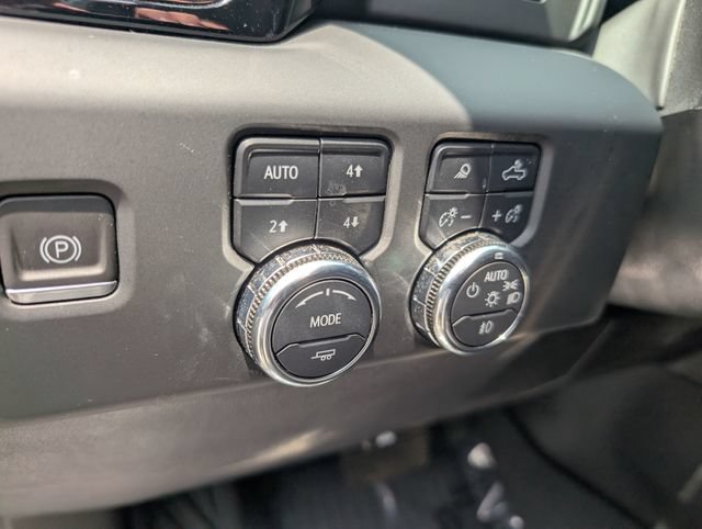 Used 2024 GMC Sierra 1500 AT4 w/ AT4 Carbonpro Edition AWD/4WD image 17