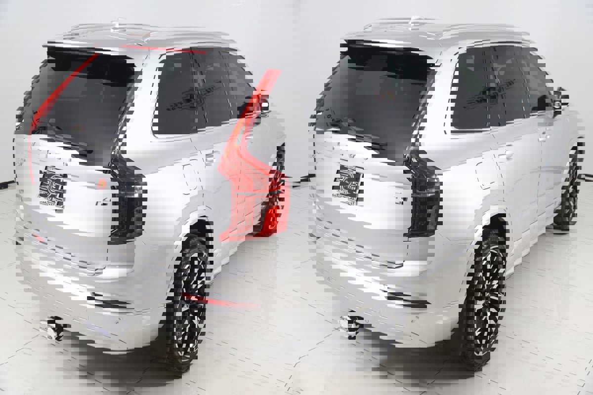 Used 2022 Volvo XC90 T6 Momentum w/ Climate Package image 51