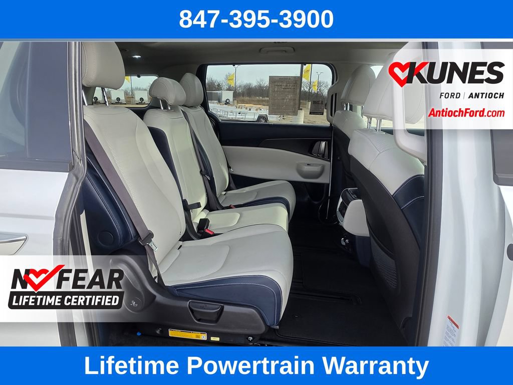 Used 2025 Kia Carnival SX Prestige FWD image 36