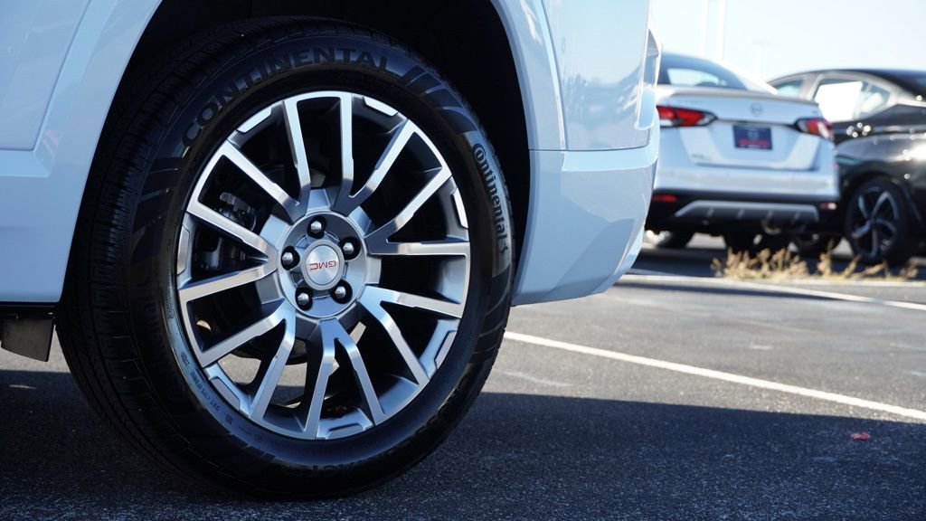 Used 2026 GMC Terrain Denali image 44