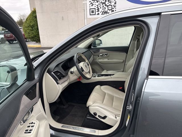 Used 2020 Volvo XC90 T8 Inscription w/ Protection Package Premier image 11