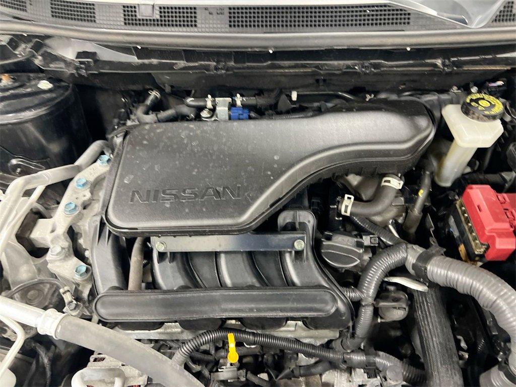 Used 2021 Nissan Rogue Sport S image 24