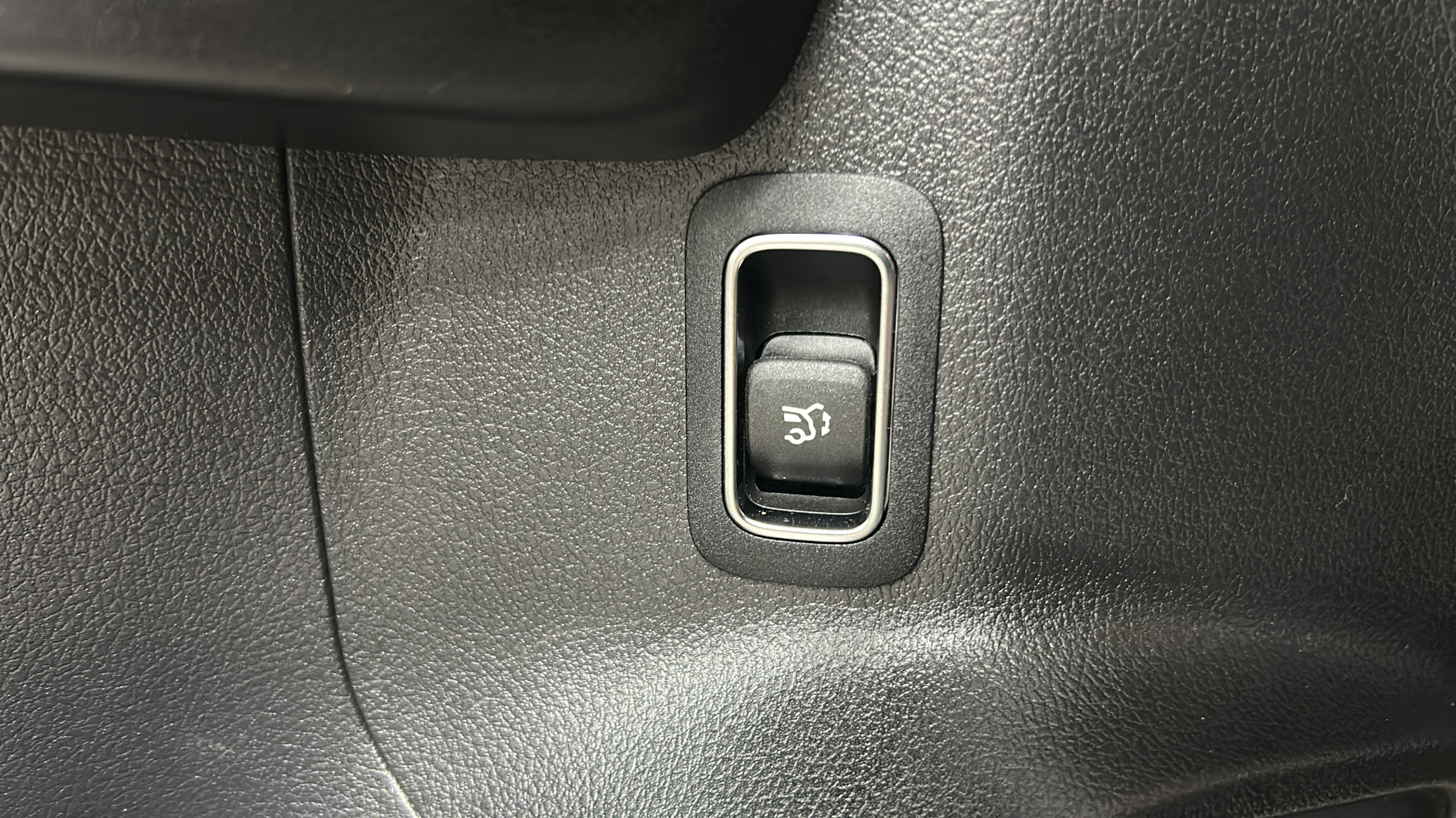 Used 2025 Mercedes-Benz GLA 250 image 15