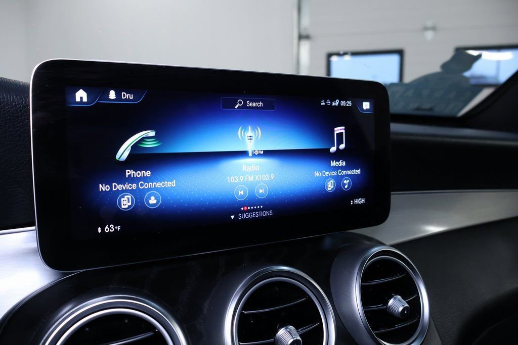 Used 2021 Mercedes-Benz GLC 300 4MATIC image 33