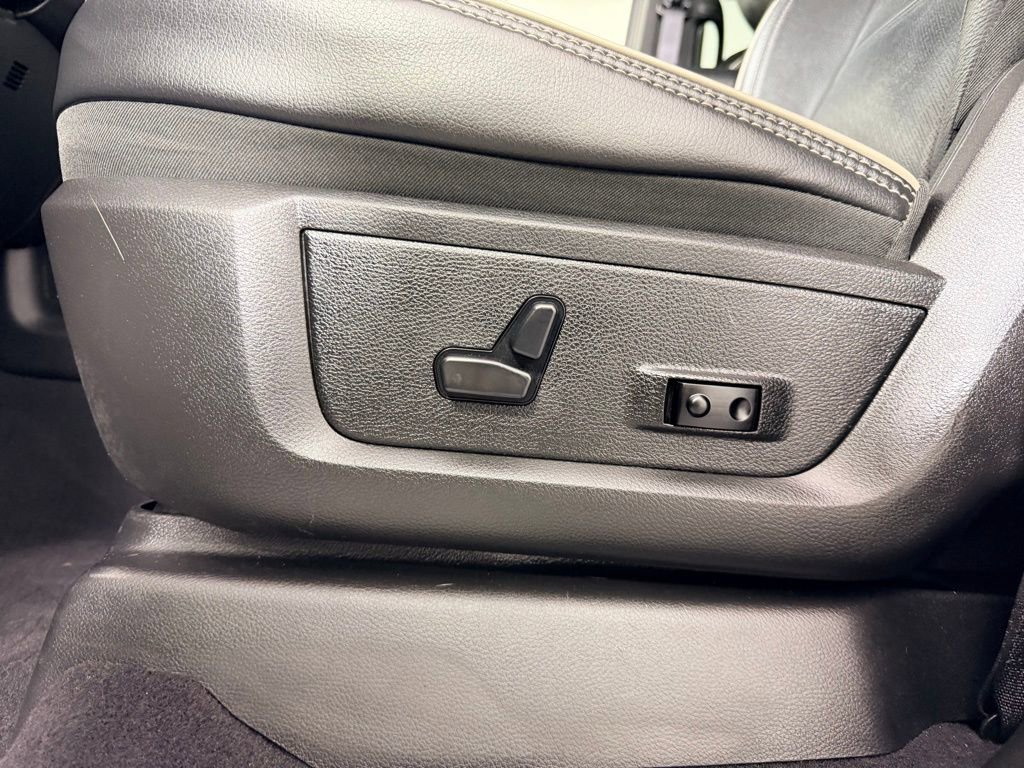 Used 2020 RAM 3500 Laramie image 21