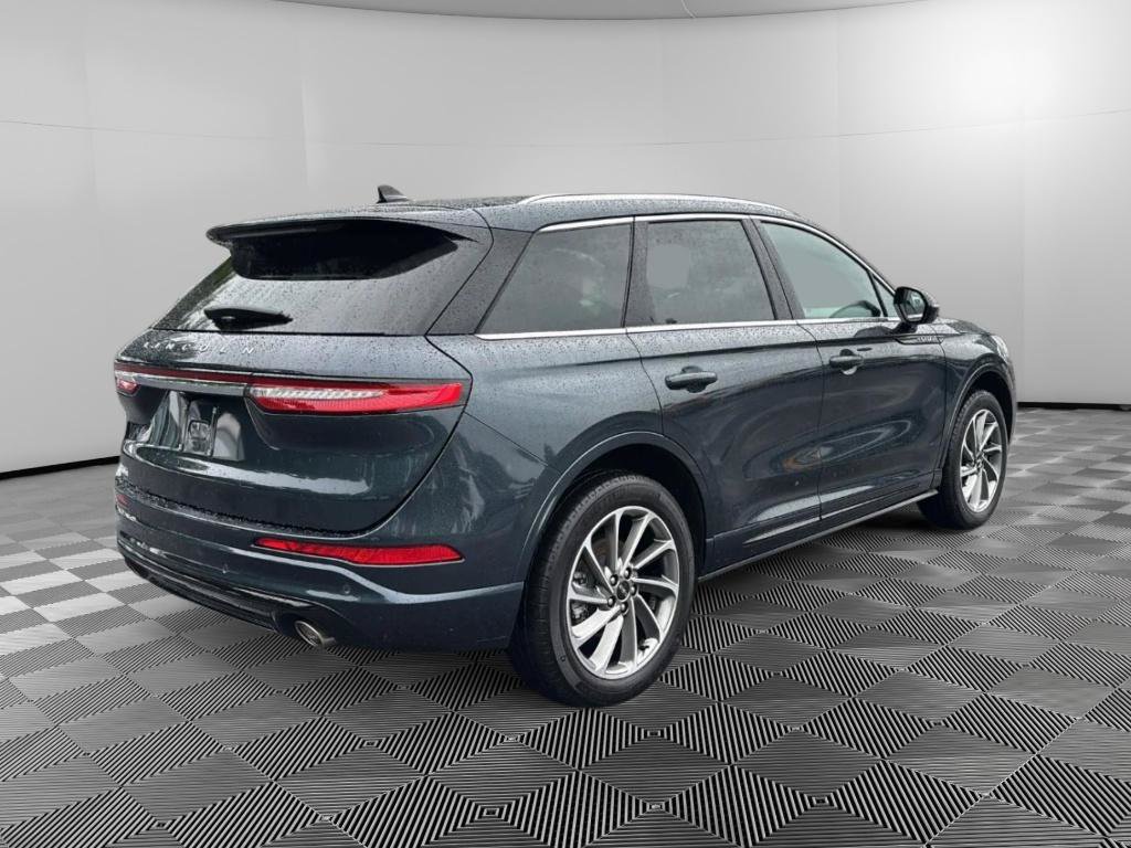 Used 2022 Lincoln Corsair Grand Touring AWD/4WD image 4