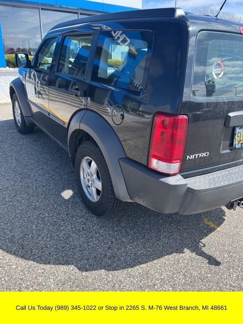 Used 2008 Dodge Nitro SE w/ Travel Convenience Group image 10