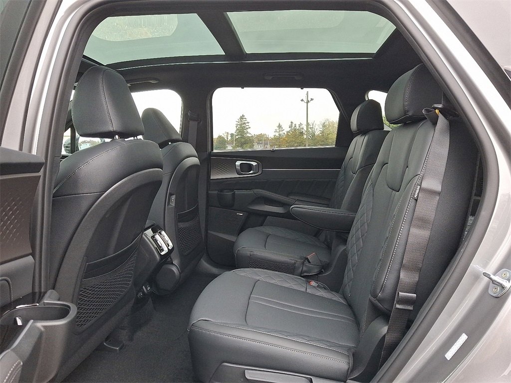 New 2026 Kia Sorento SX Prestige image 5