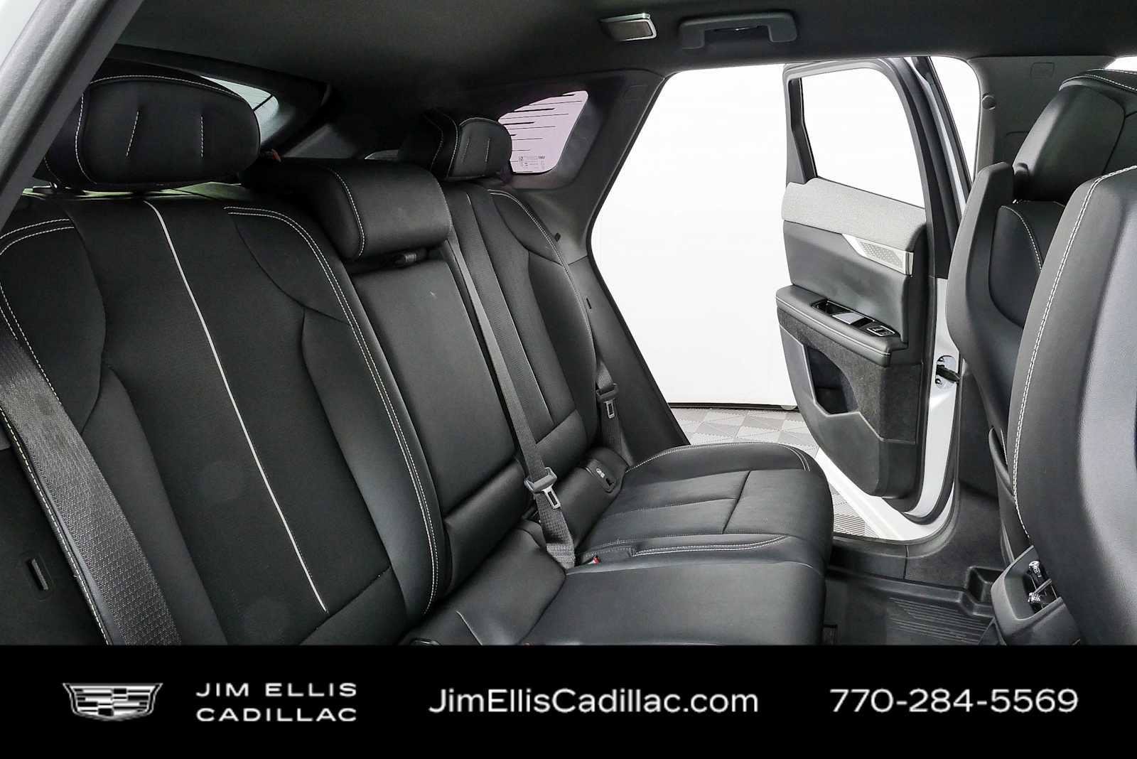 Certified 2025 Cadillac Optiq Luxury 2 w/ LPO, Floor Liner Package AWD/4WD image 21