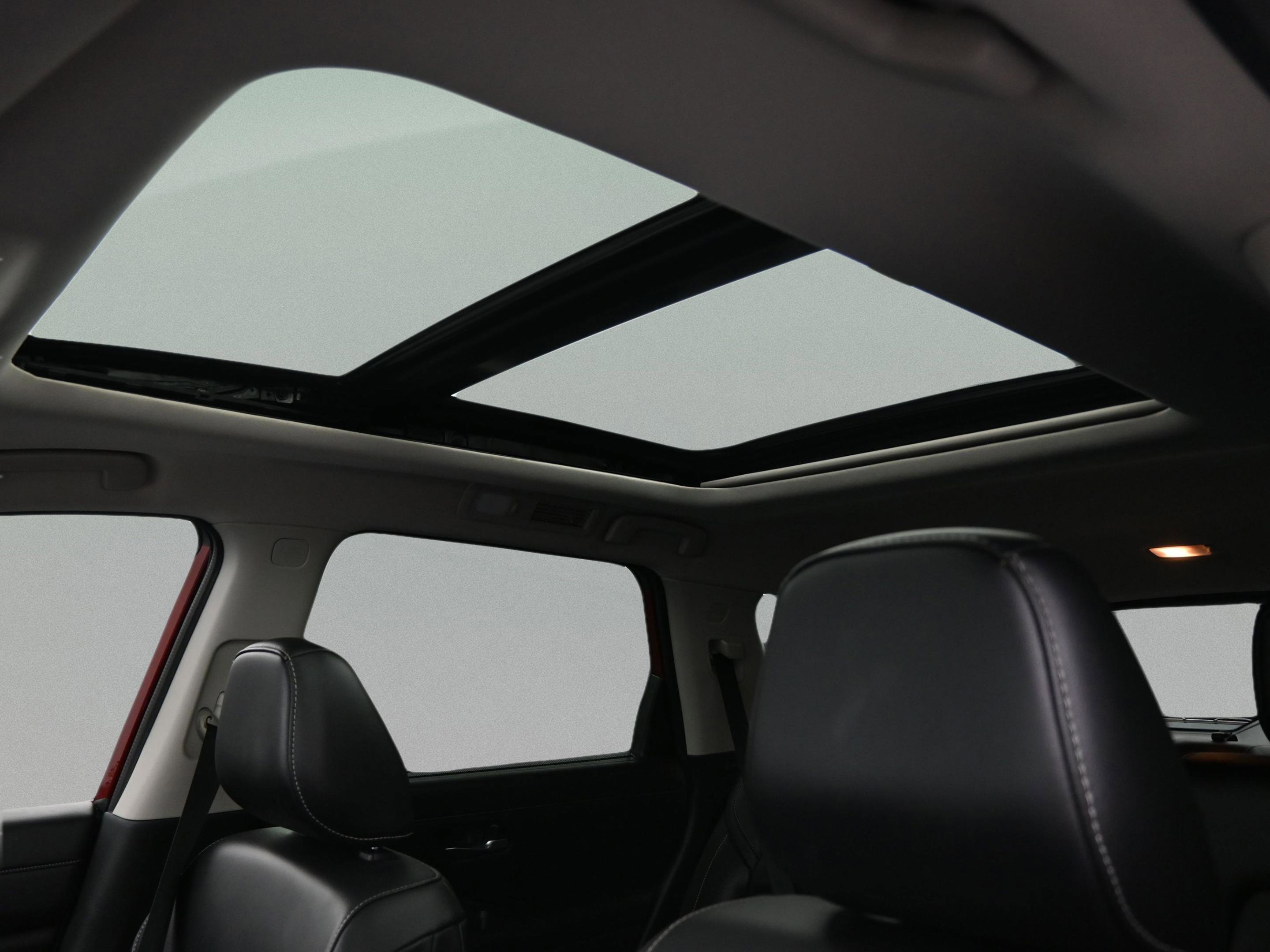 Used 2022 Nissan Pathfinder SL w/ SL Premium Package image 18