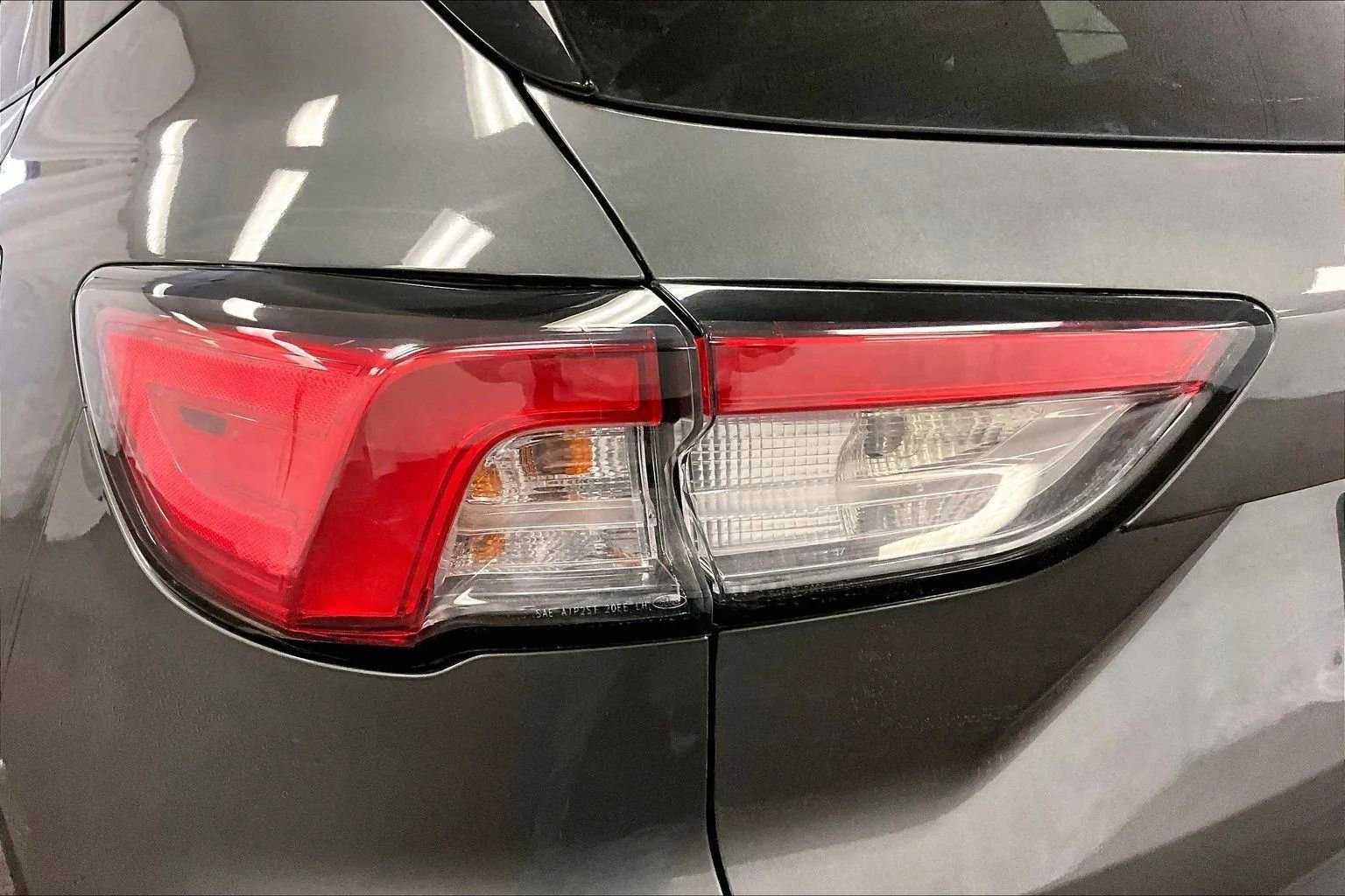 Certified 2022 Ford Escape SE image 28