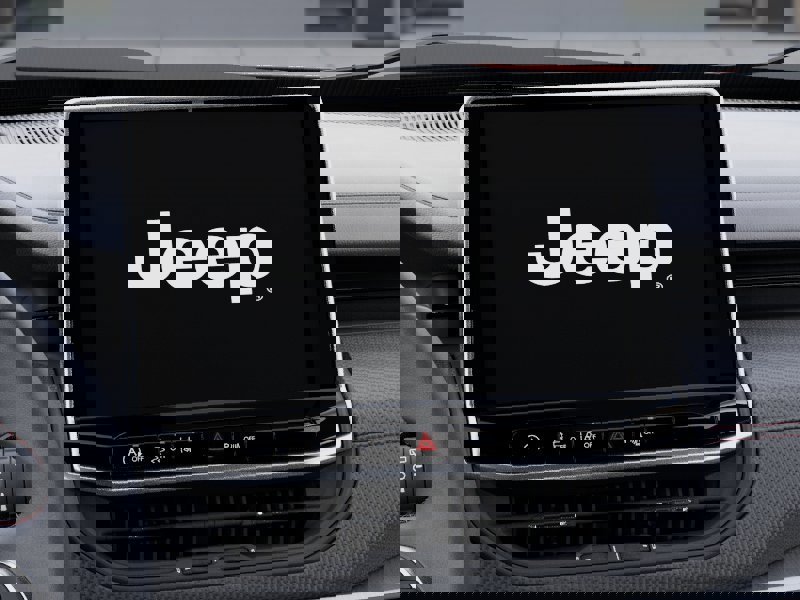 New 2026 Jeep Compass Trailhawk image 18