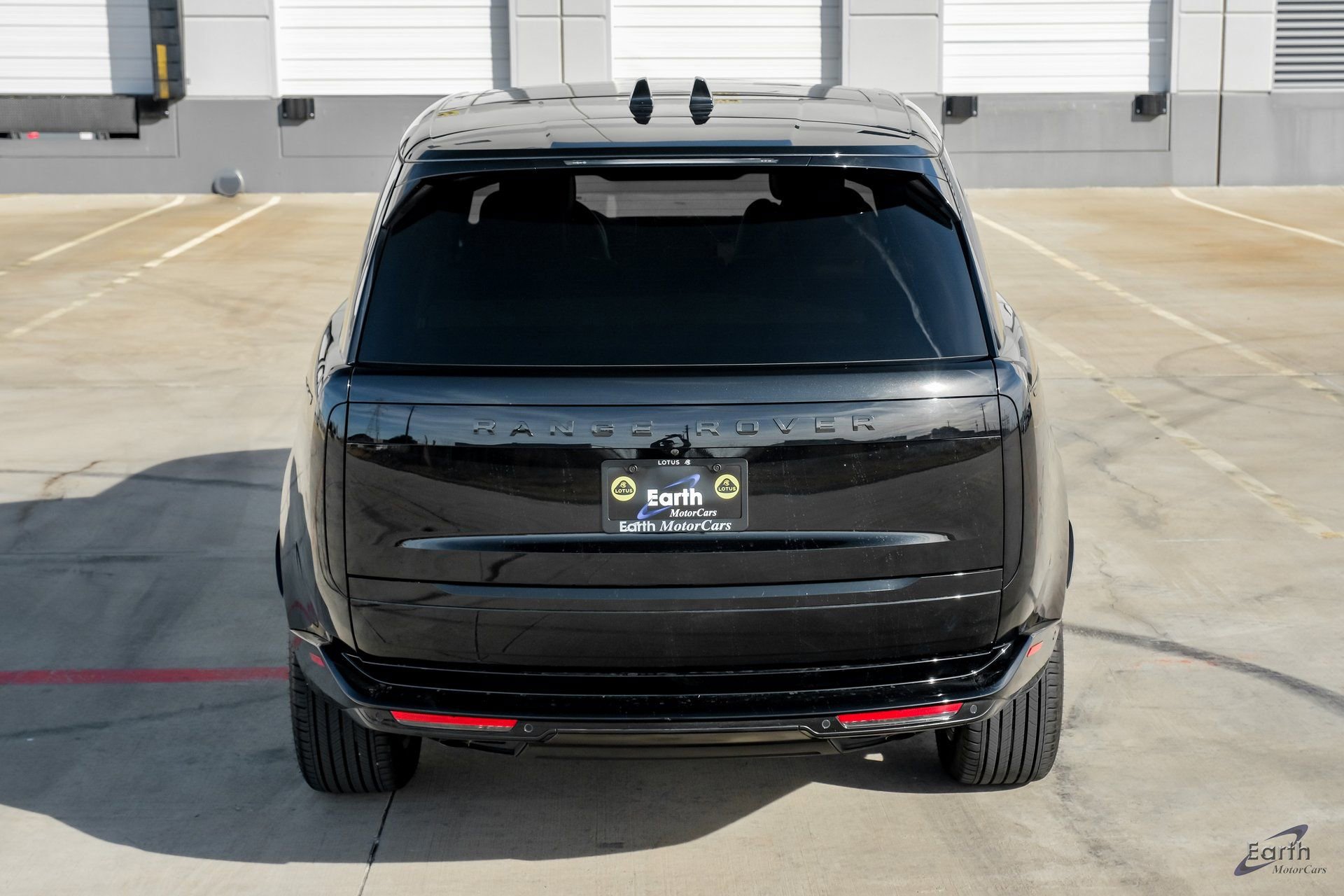 Used 2024 Land Rover Range Rover SE AWD/4WD image 14