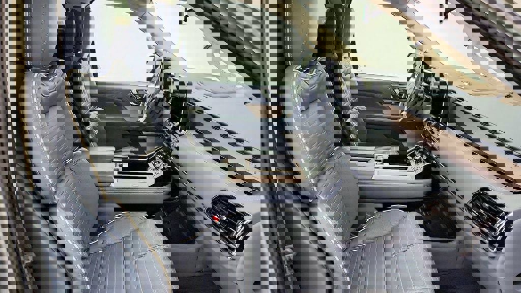 Used 2022 Lincoln Navigator L Black Label image 25