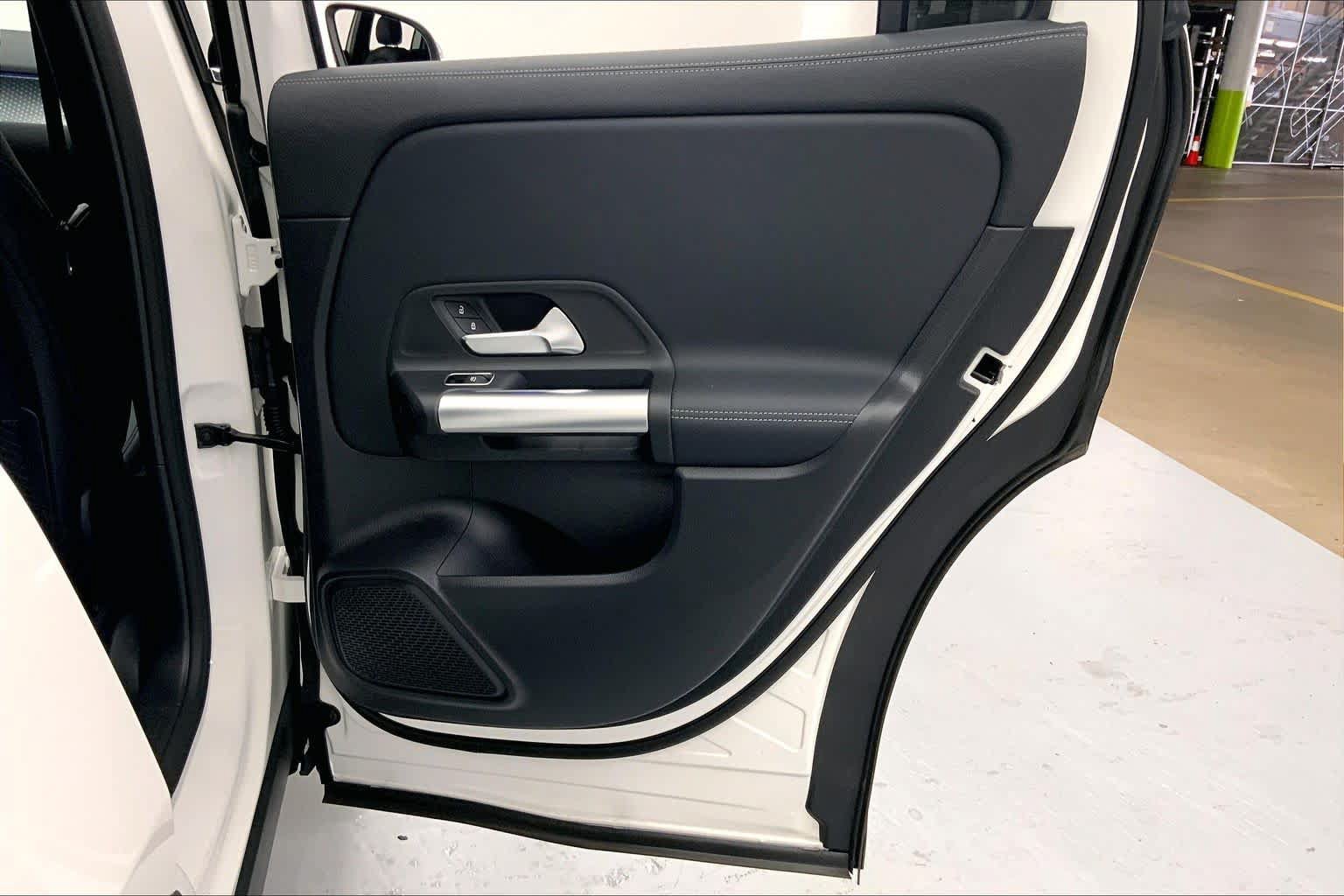 Used 2026 Mercedes-Benz GLA 250 image 12