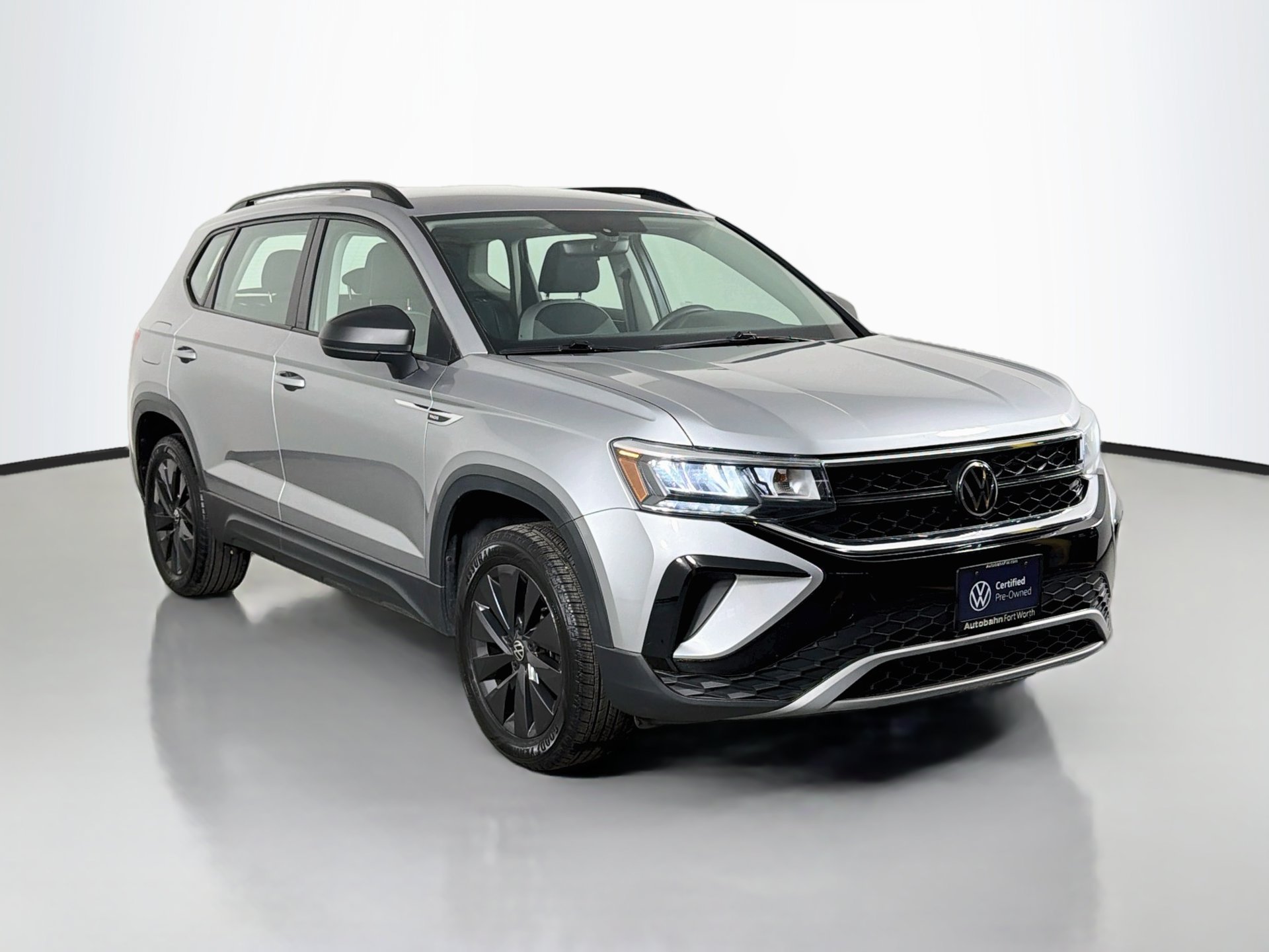 Certified 2023 Volkswagen Taos S FWD image 3