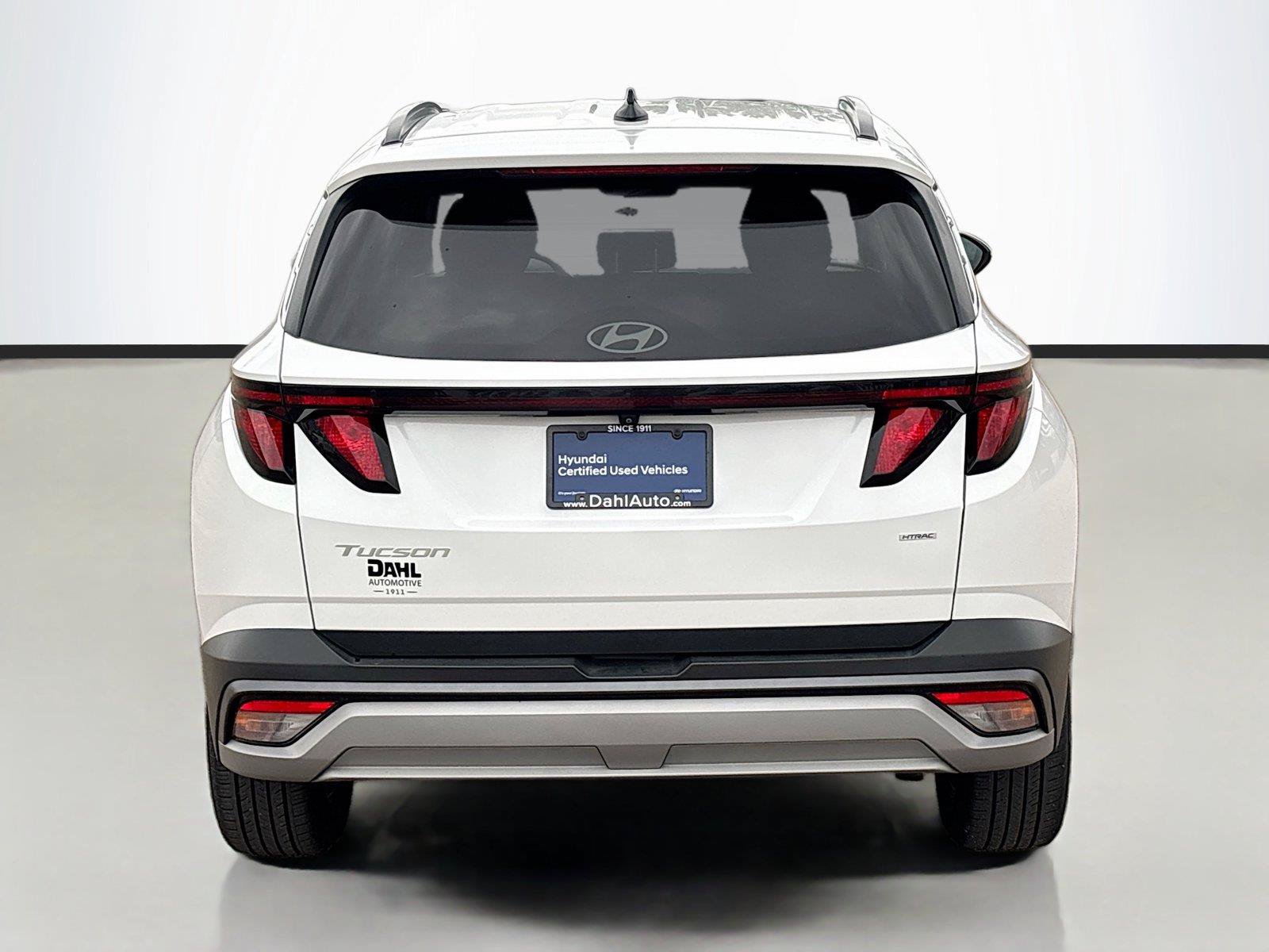 Certified 2025 Hyundai Tucson SEL AWD/4WD image 12