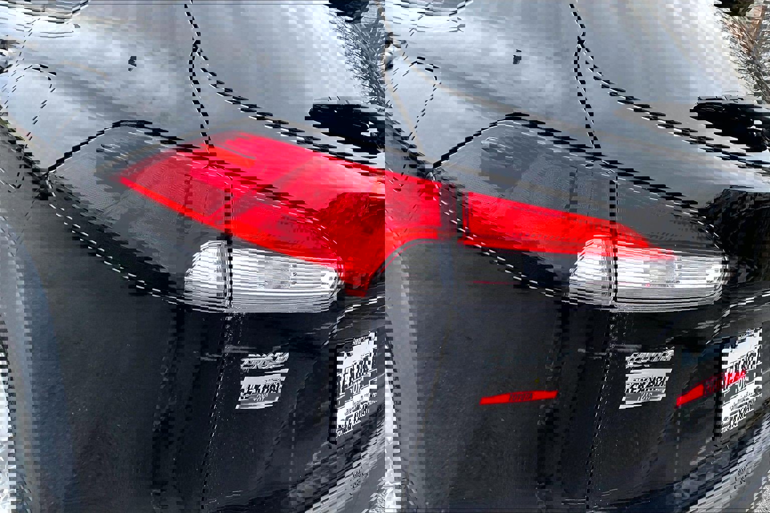 Used 2022 Toyota Corolla Cross LE w/ Moonroof Package image 28