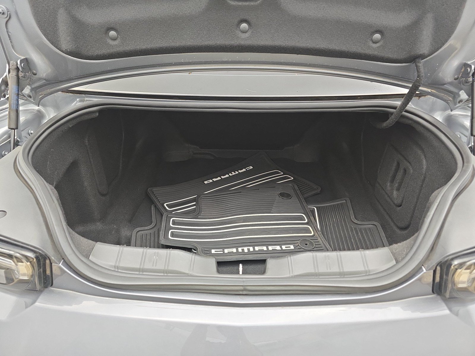 Used 2019 Chevrolet Camaro LT w/ RS Package RWD image 26