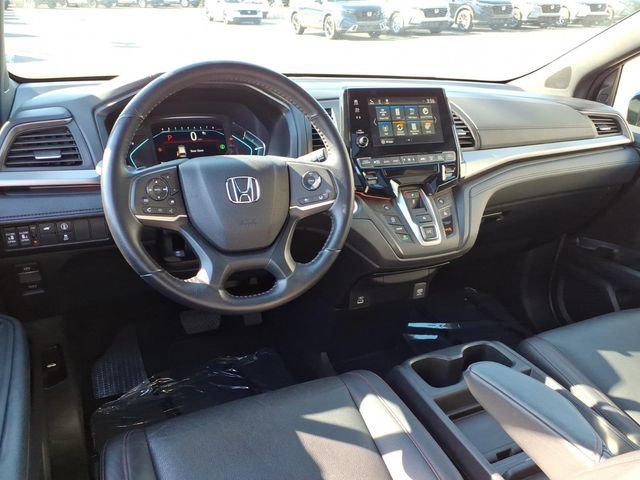 Certified 2024 Honda Odyssey Sport image 6