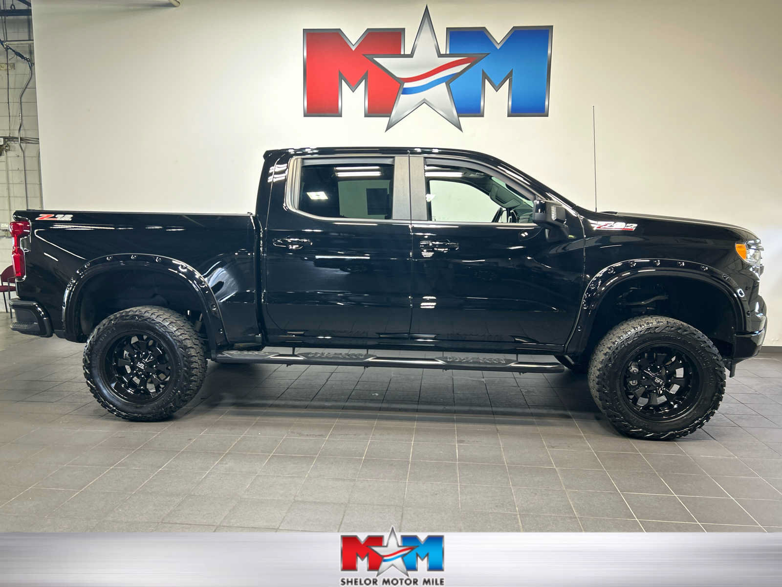 Used 2023 Chevrolet Silverado 1500 RST w/ All Star Edition Plus AWD/4WD image 1