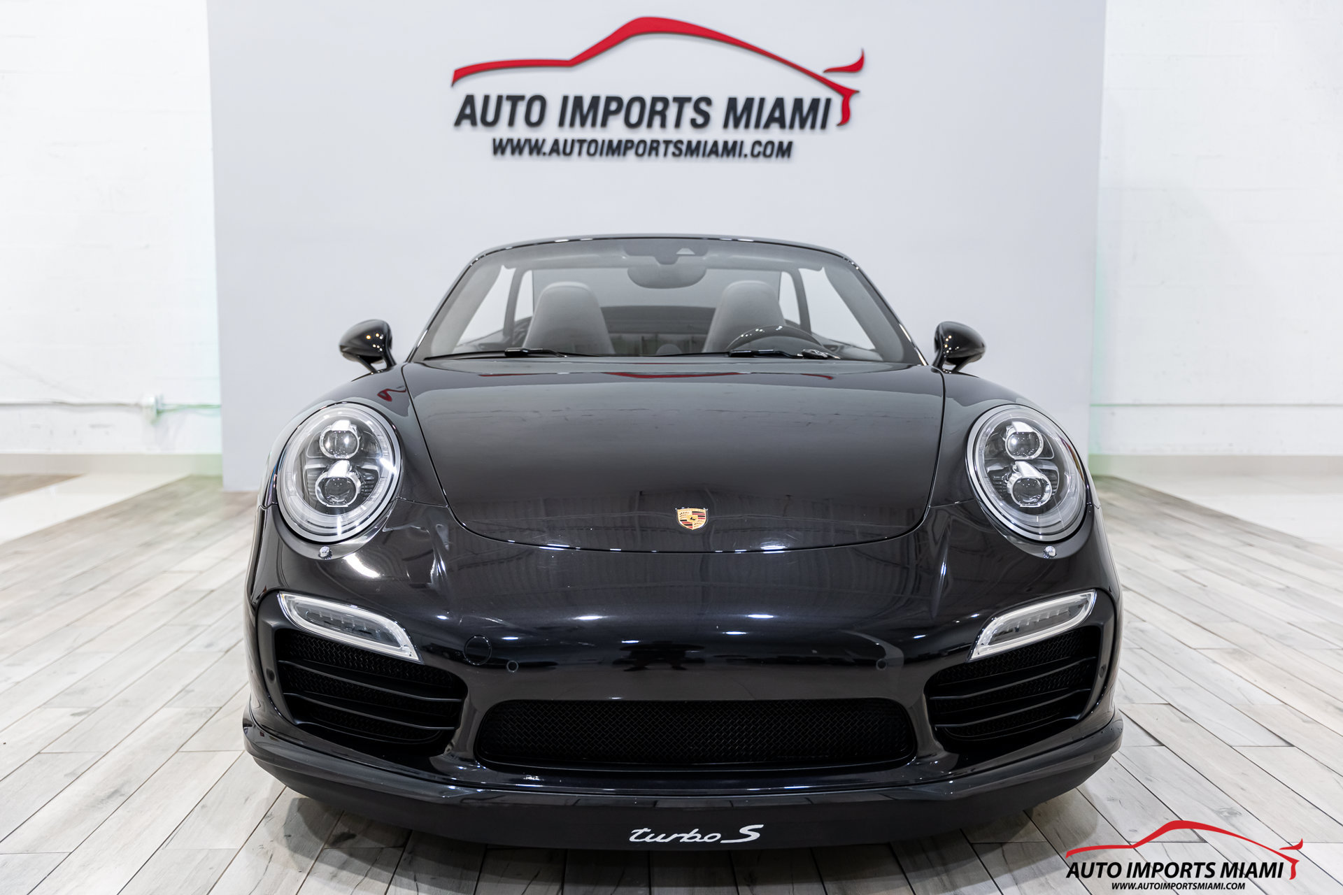 Used 2014 Porsche 911 Turbo S AWD/4WD image 29