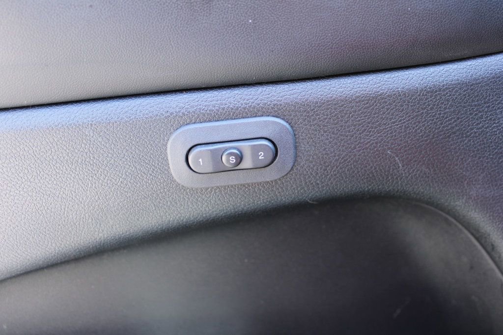 Used 2014 Jeep Grand Cherokee Limited w/ Trailer Tow Group IV RWD image 23