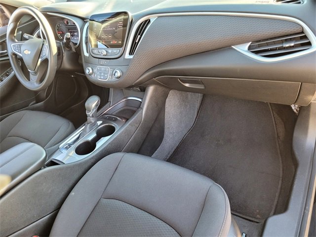 Used 2024 Chevrolet Malibu LT image 17