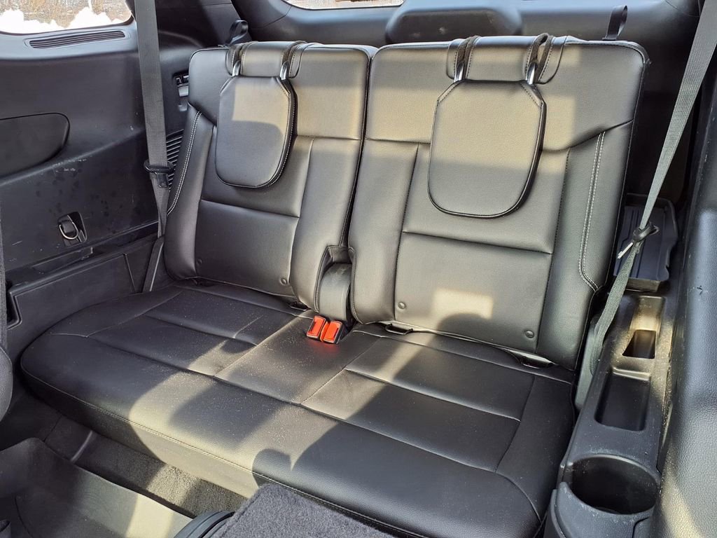 Used 2020 Ford Explorer ST w/ ST Street Pack image 8