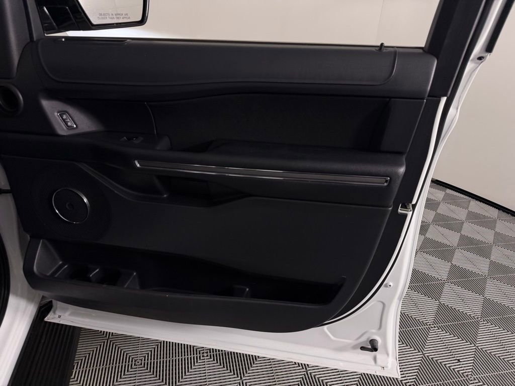 Used 2024 Ford Expedition Max XL image 35