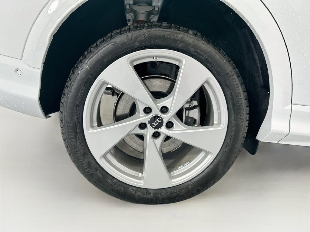 New 2026 Audi Q5 Premium AWD/4WD image 32