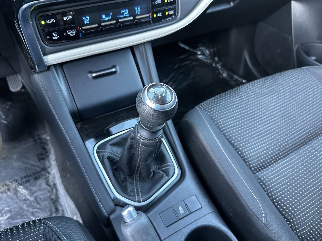 Used 2018 Toyota Corolla iM FWD image 25