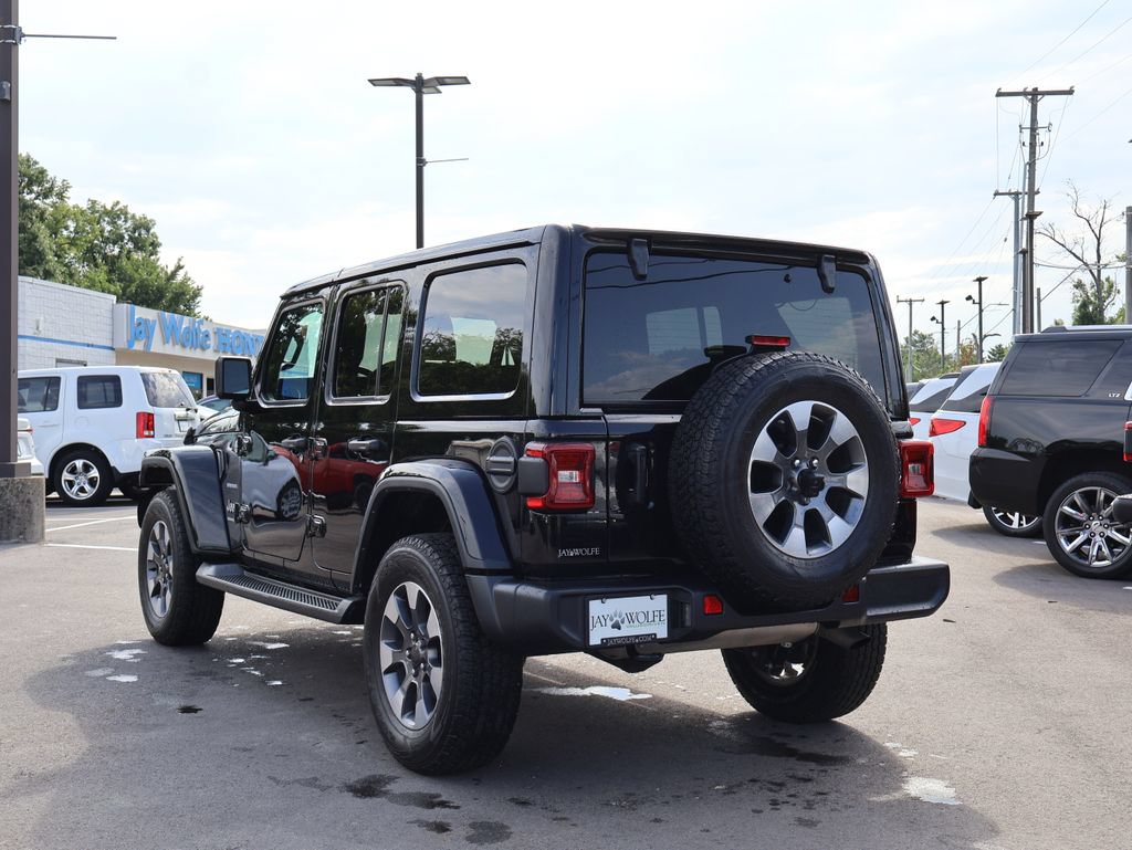 Used 2023 Jeep Wrangler Unlimited Sahara w/ LED Lighting Group AWD/4WD image 5